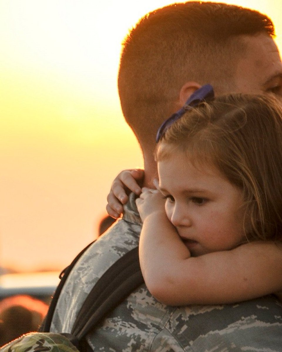 Military_reB's tweet photo. May is #MilitaryAppreciationMonth! Join us in celebrating our nation's veterans and military service members. We're honored to help to those who've served! 🇺🇸 https://t.co/sBkAIutSh5