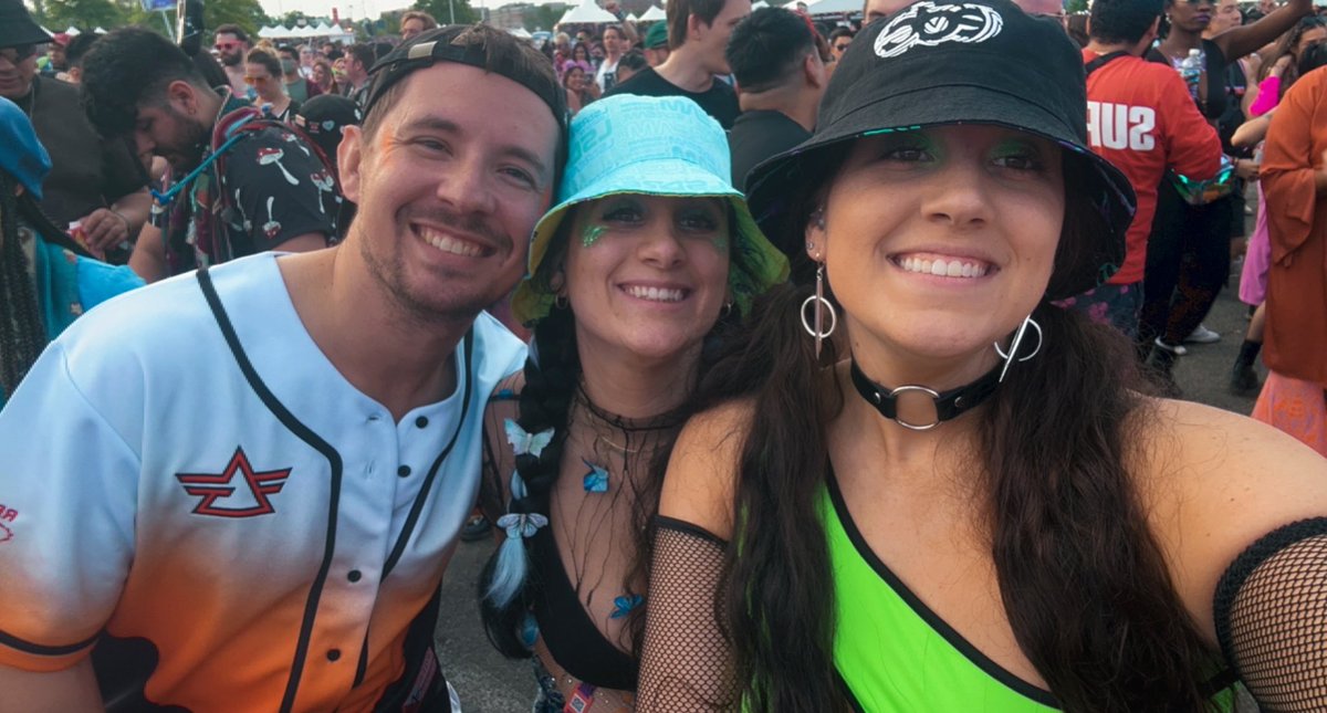 gv__19's tweet image. this past weekend at #projectglow with my fav 🫶🏼 @brittbrittxoxo6