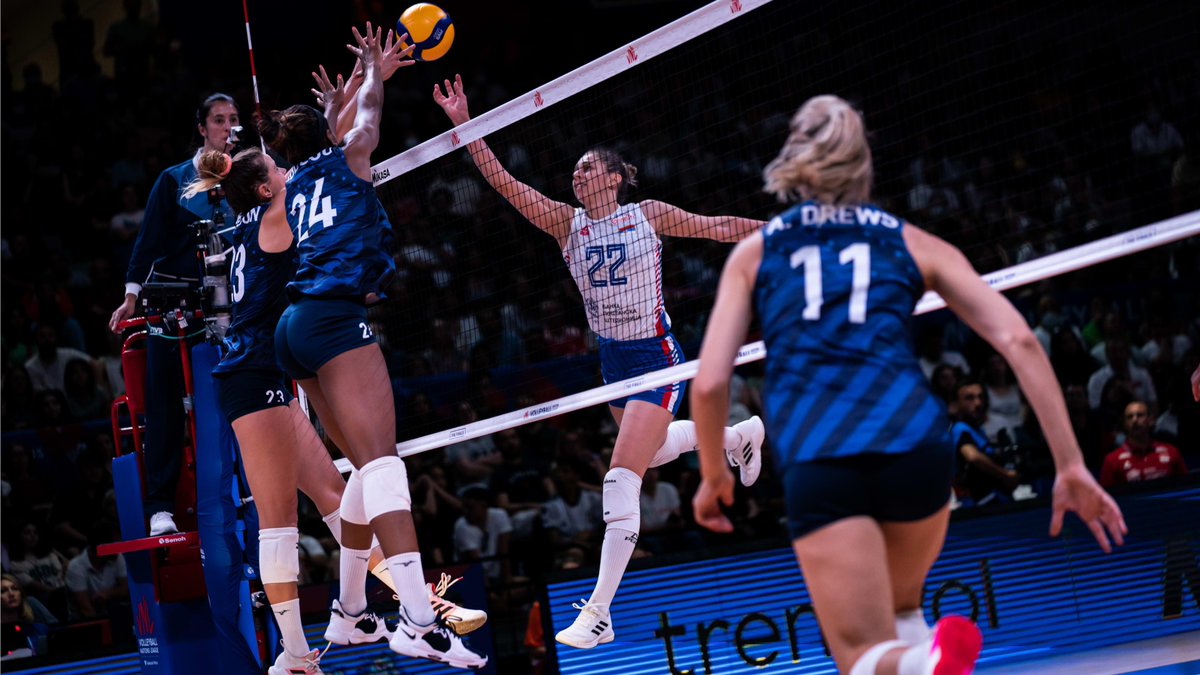 Volleyball World on Twitter "ThrowbackThursday 🇷🇸 🆚 🇺🇸 Sara Lozo