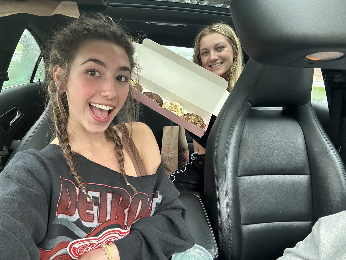 squirtydancing's tweet photo. have y’all tried the crumbl cookies this week? @first_to_squirt https://t.co/yFUdvou3dQ