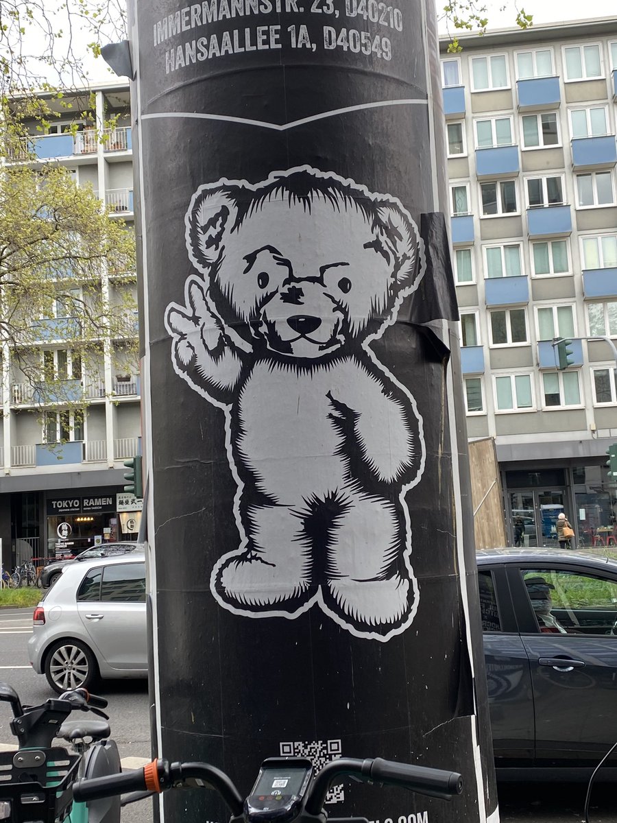 KT_W18's tweet photo. Düsseldorf :)) #erasmus23 https://t.co/HlSSeSq1Tm