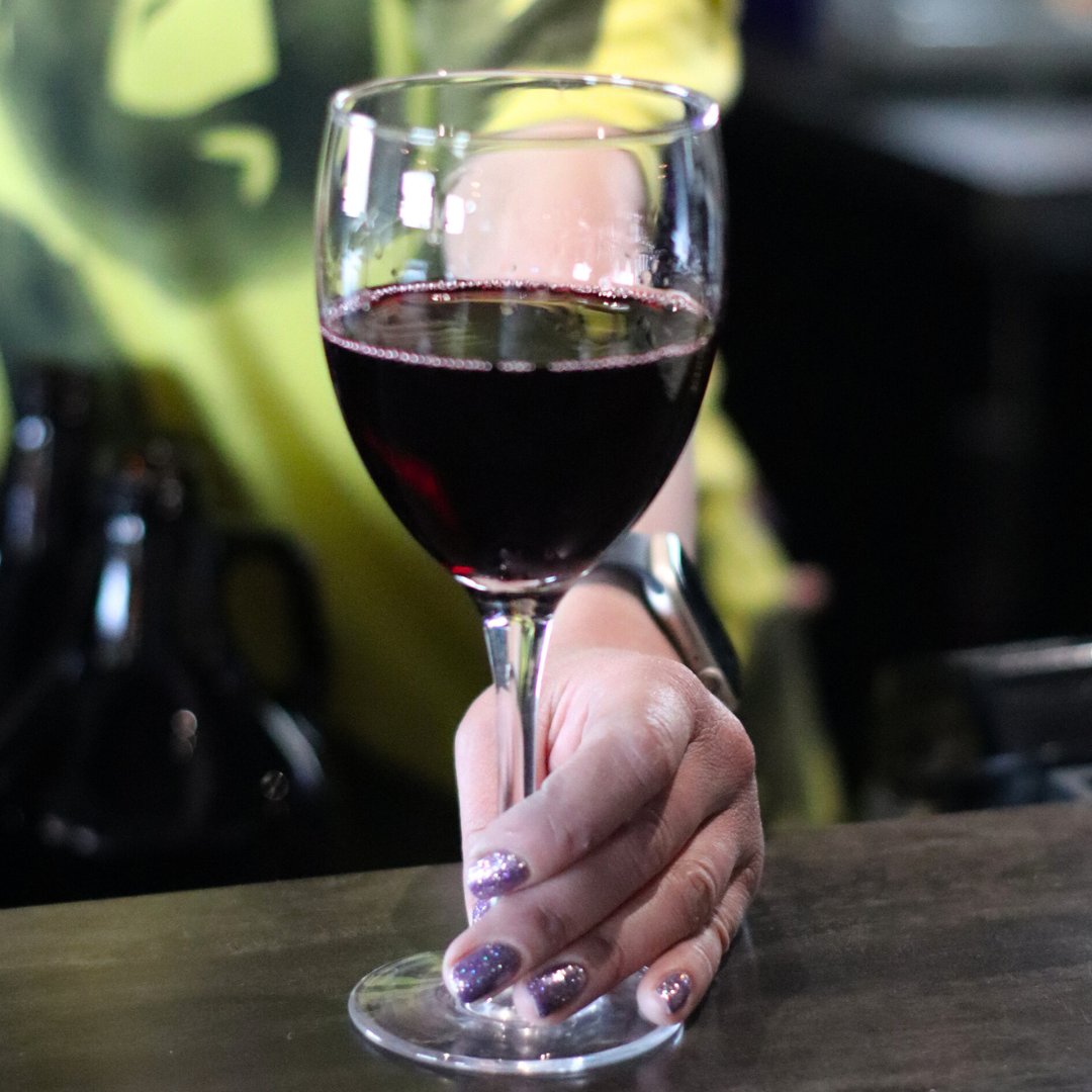Where there’s a wine, there’s a way. 🍷 Cheers to good wine and Happy National Wine Day! 🥂