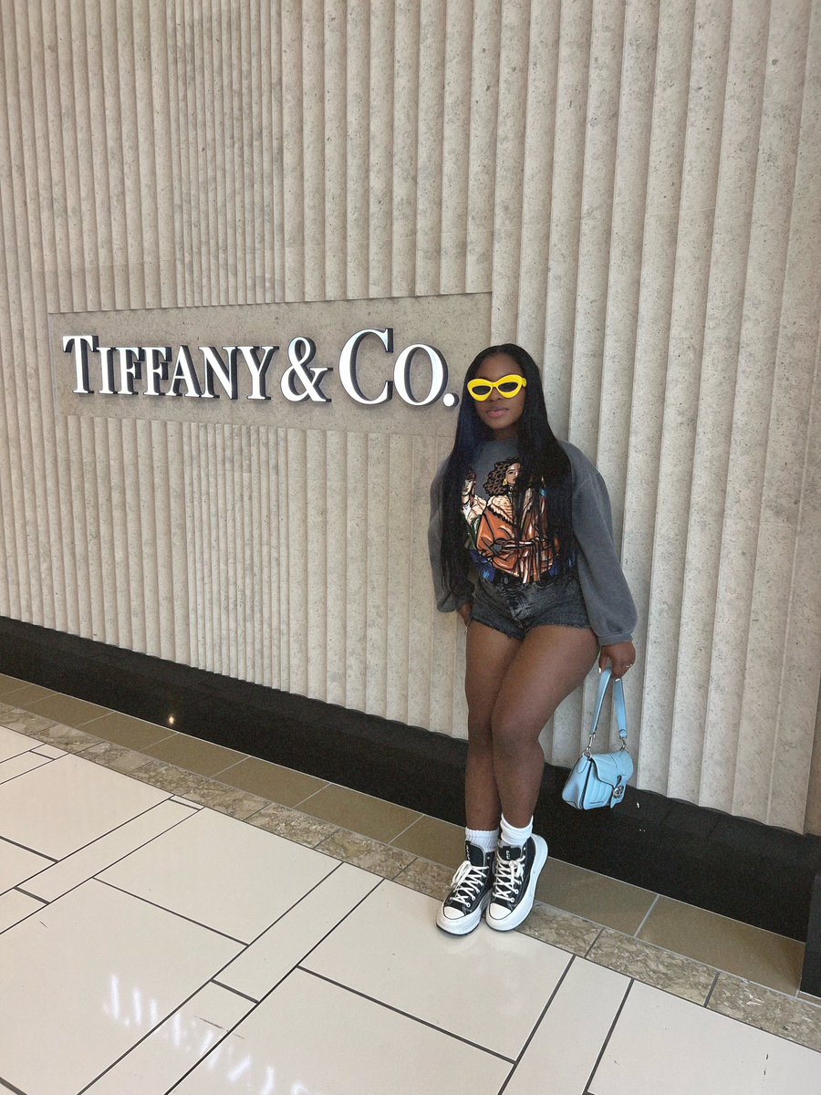 nikaylahjenae's tweet photo. That girl ⭐️ https://t.co/rIYNdrhBZw