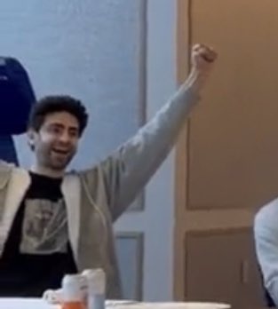 kylie (@ryliekeeves) on Twitter photo 