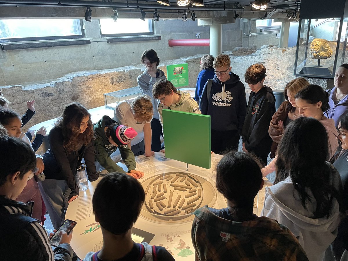 Chris  Deighton tweet media