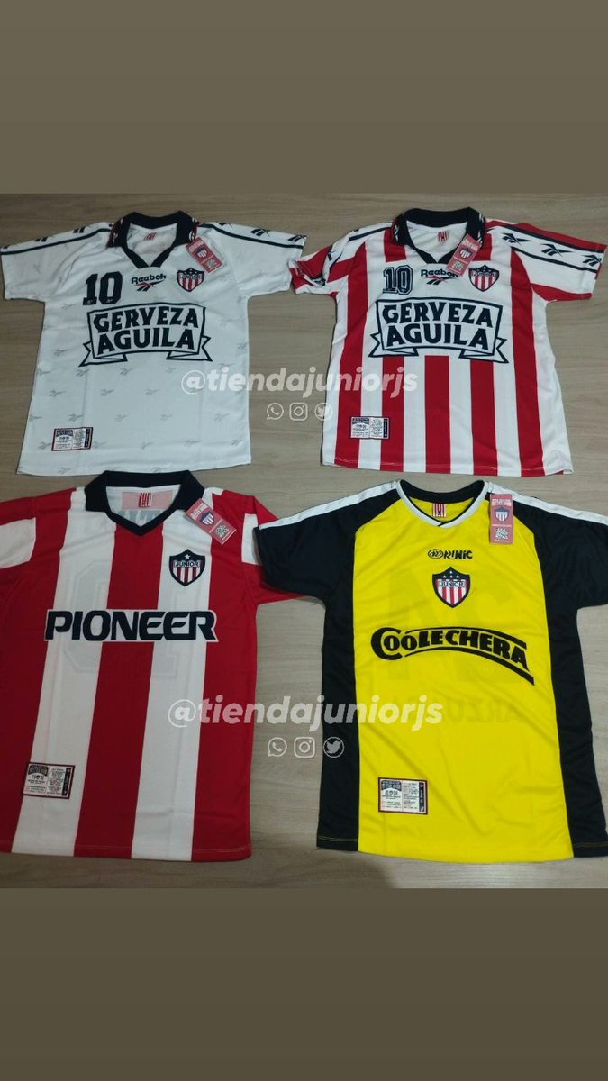 tiendajuniorjs's tweet photo. 🚨SORTEO RETRO JUNIORISTA🚨 

Tienda Junior JS te obsequia una de estas 4 camisas RETRO, es fácil ganar sólo tienes que seguirnos y darle RT a este tuit, el ganador se escogerá antes del partido con Once Caldas (puedes elegir una de estas 4 prendas, sólo debes pagar el domicilio) https://t.co/hhMhWCncX7
