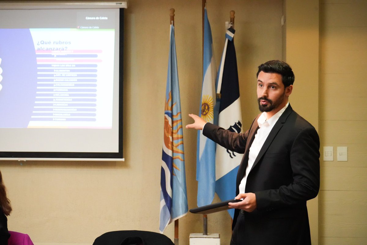 Ministerio de la Producción, Comercio e Industria tweet media