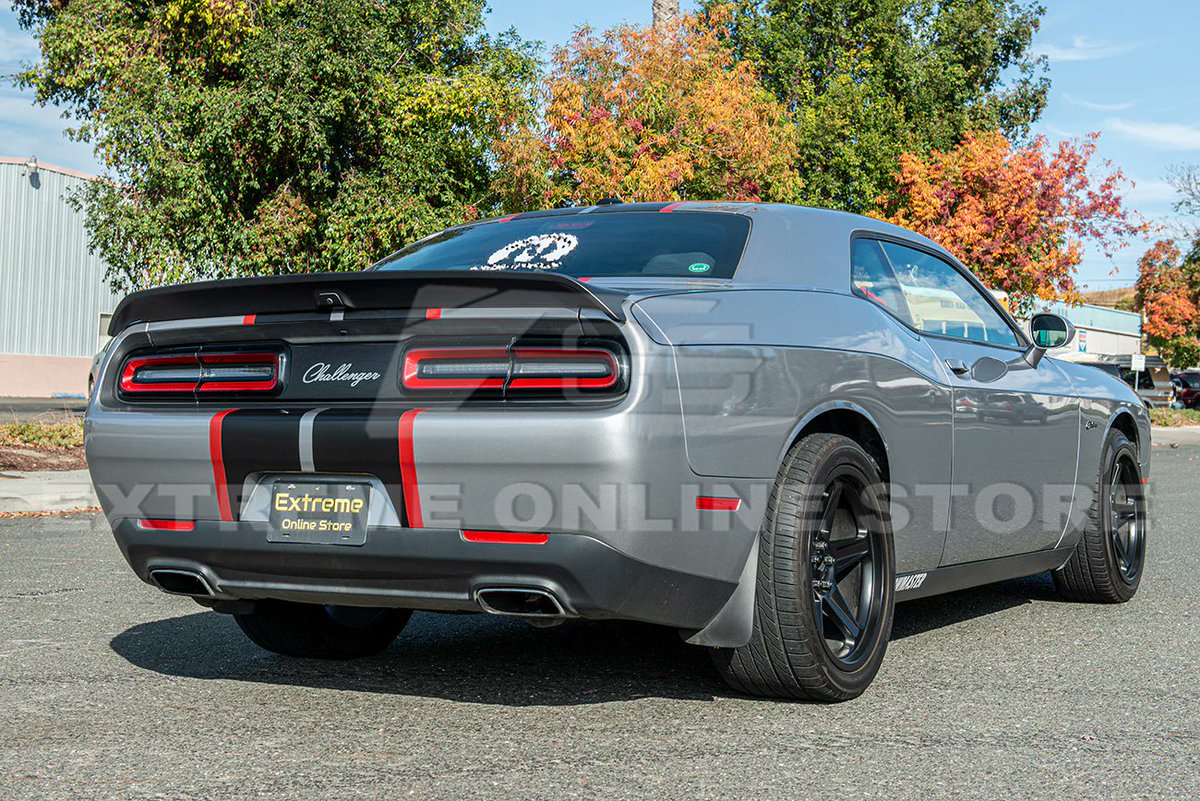 Store_EOS's tweet image. Dodge Challenger Accessories 

extremeonlinestore.com/blogs/article/…
