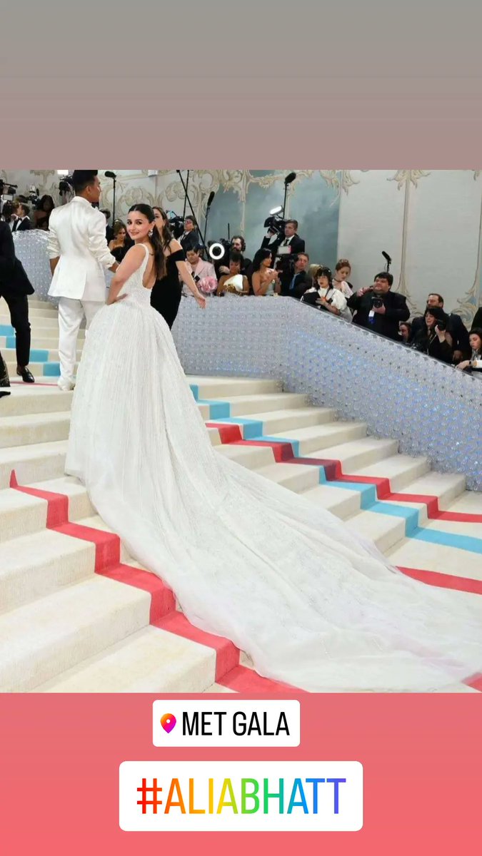 mdiq4u's tweet photo. #aliabhatt finest look at the world famous #metgala2023 @metgalafashion_ event held in #USA.Alia wearing white gown with matching accessories looks so pretty. #metgala #metgalaevent #bollywood #aliabhattfans #entertainmentworld #hollywood #gangubaikathiawadi https://t.co/CCPIHhUz5T