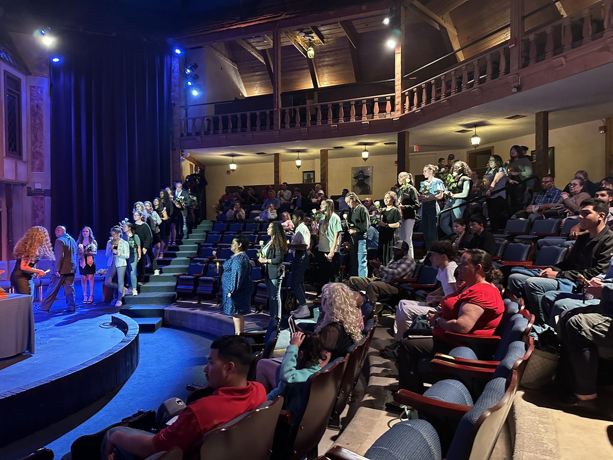 OdessaKels's tweet photo. Tonight was PTK induction ceremony! Some of the best &amp; brightest @OdessaCollege has to offer and so honored to have had so many pass through my classroom. Great job by @williambess68, @SoniaAlderfer, @OCDavidJenkins and the PTK officers welcoming them into the fold. #tweetoc https://t.co/LLA9OnDUX4