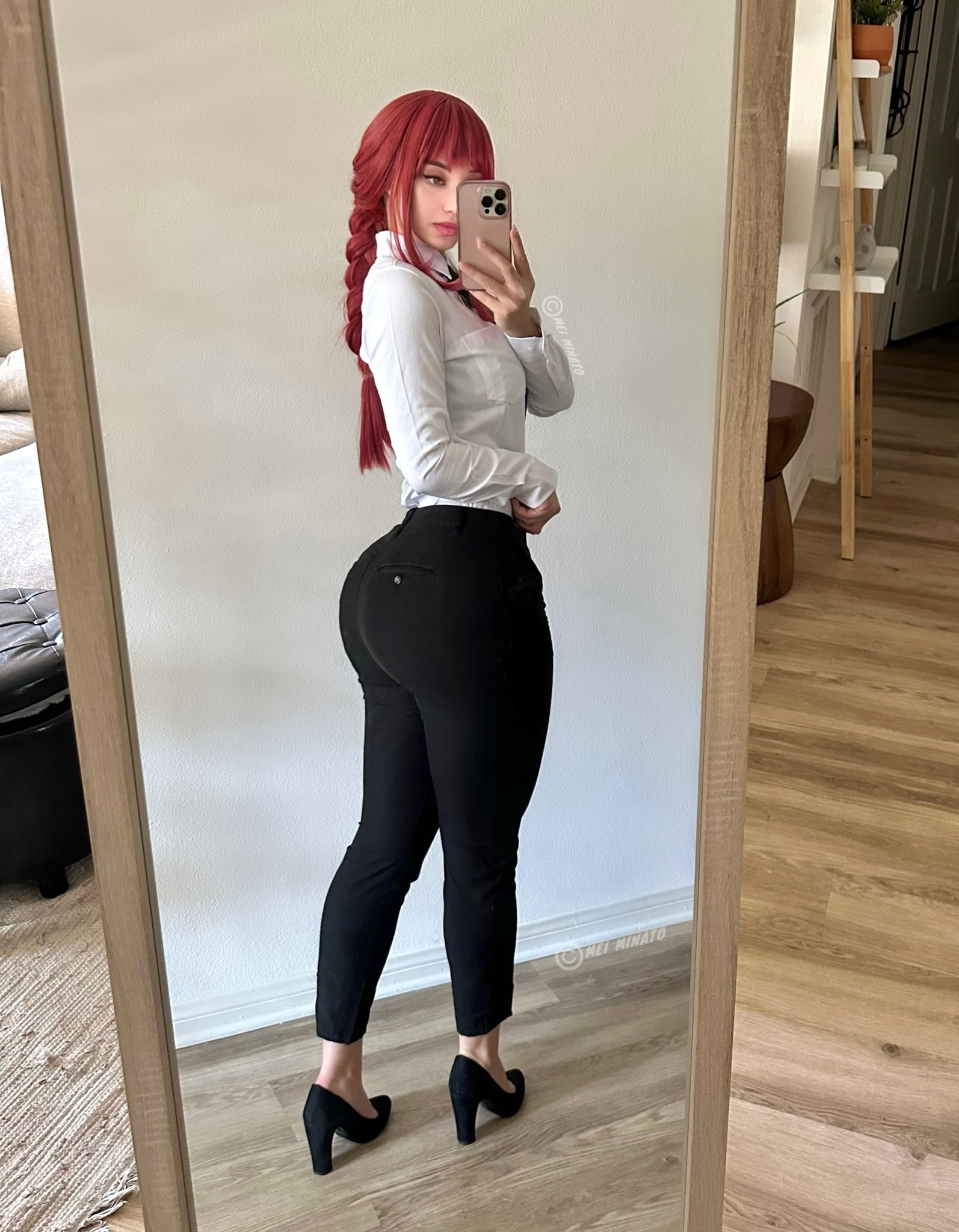 Mei 🥟 on X: My fav cosplay rn tbh 🥵 #chainsawman #makima  t.coTq4QpvNenN  X