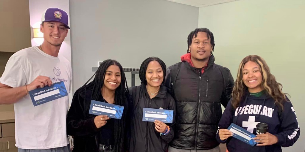 GtownCollege's tweet photo. 🏈Our football team recruited 186 donors for the national "Be The Match" registry, which helps match blood cancer patients with life-saving bone marrow donors. #BeTheMatch #GCGivesBack 🧡🖤 https://t.co/t36WTzpgwe