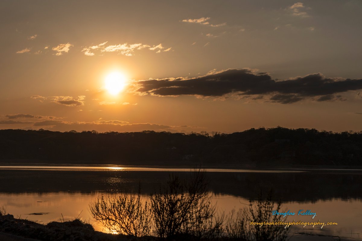 Victoria Gorman /Victora’s Dish (@victoriasdish) on Twitter photo Thanks for the mention! LISUNCHASER: Sunset a moment in time worth the wait. Canon R6 <a href="/StormHour/">#StormHour</a> <a href="/ThePhotoHour/">#ThePhotoHour</a> <a href="/Victoriasdish/">Victoria Gorman /Victora’s Dish</a> <a href="/SamChampion/">Sam Champion</a> <a href="/kf2g/">Jim Simpson</a> <a href="/amanderwo/">On Beach Time ♓️</a> Thanks for the mention! LISUNCHASER: Sunset a moment in time worth the wait. Canon R6 <a href="/StormHour/">#StormHour</a> <a href="/ThePhotoHour/">#ThePhotoHour</a> <a href="/Victoriasdish/">Victoria Gorman /Victora’s Dish</a> <a href="/SamChampion/">Sam Champion</a> <a href="/kf2g/">Jim Simpson</a> <a href="/amanderwo/">On Beach Time ♓️</a>