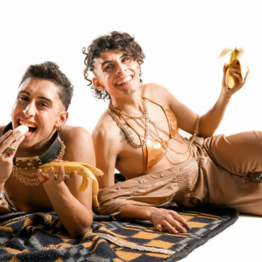 radiorueda.com/el-duo-chileno…
<a href="/metalengua/">Metalenguaje</a>