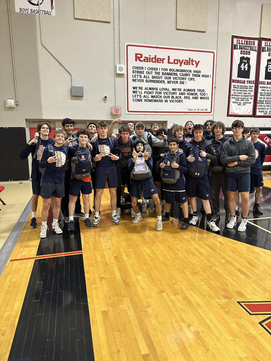 Mskelley0424's tweet photo. JV &amp; Varsity with the W against Bolingbrook tonight! @StaggAthletics https://t.co/apZ2WizhgN