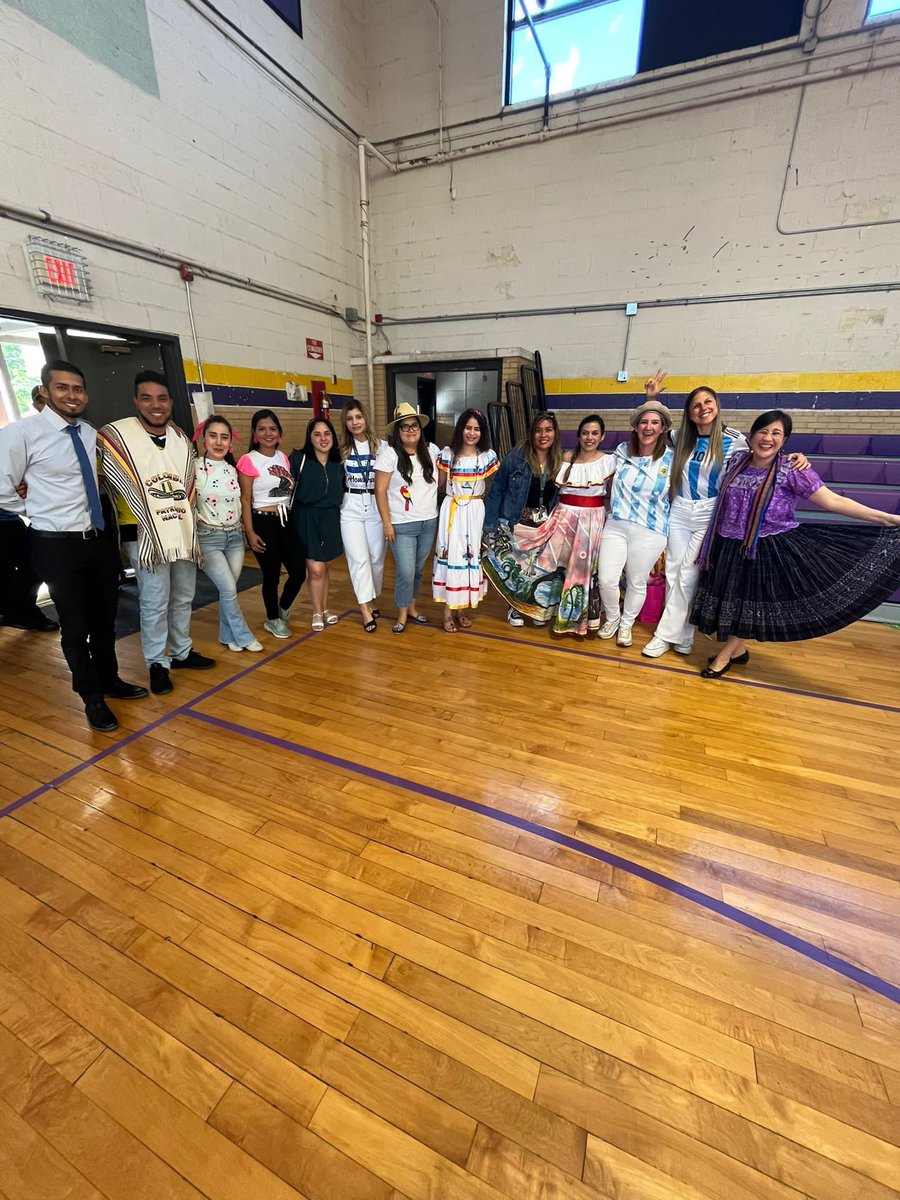 KathGH03's tweet photo. “Night of the Arts and Culture” at @mmatrailblazers Sharing a little bit of our culture. @ParticipateLrng #UnitingOurWorld #Catracha🇭🇳 https://t.co/pjv3hNOh7V