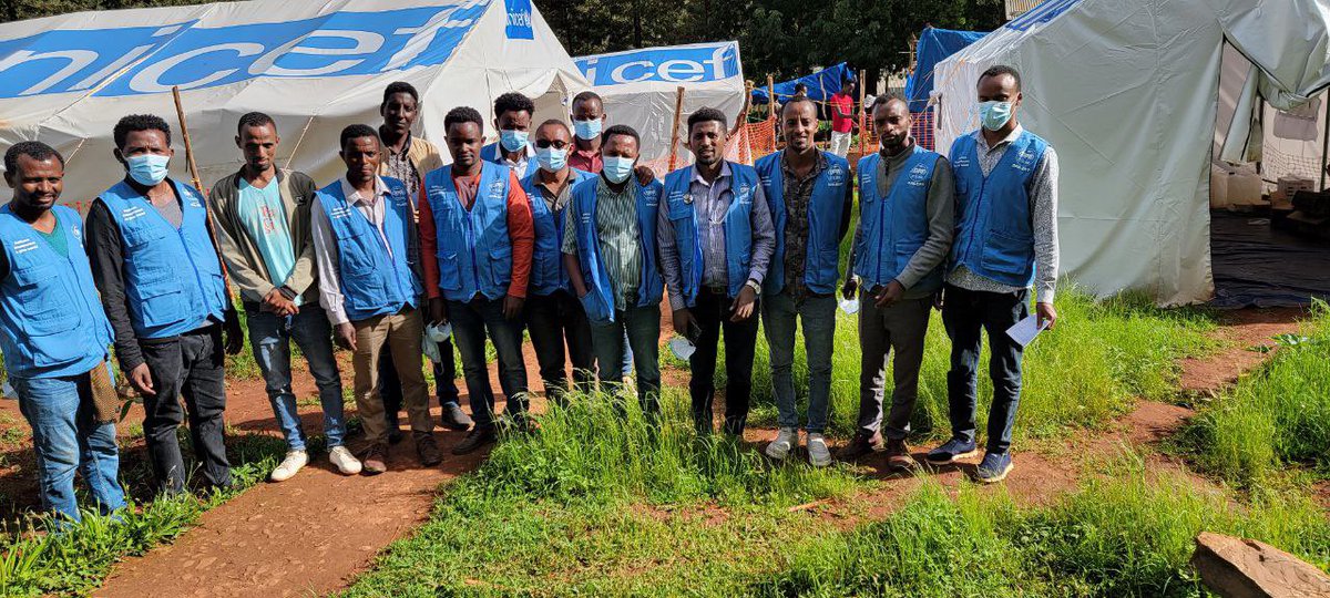 oromiaphysician's tweet photo. Despite the challenges, the team did not compromise on their commitment to stay and provide, supporting those most affected! OPA-ERT provided basic and emergency healthcare services ti IDPs in d/t woredas of Guji zone (Girja, Wadera &amp; Saba Boru) https://t.co/y0LbMLY0Co #IDPs https://t.co/lQ3f23bhCC