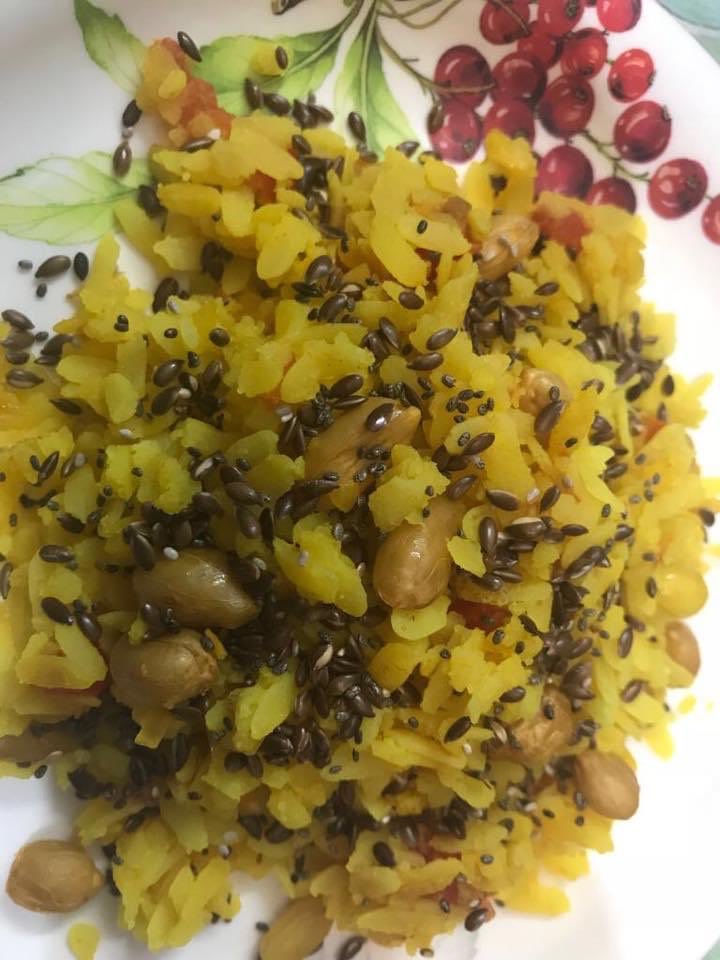 DrTahirZaidi's tweet photo. #HealthyPoha with Flax n Chia seeds 
Chef TZ https://t.co/spjQpgx03P