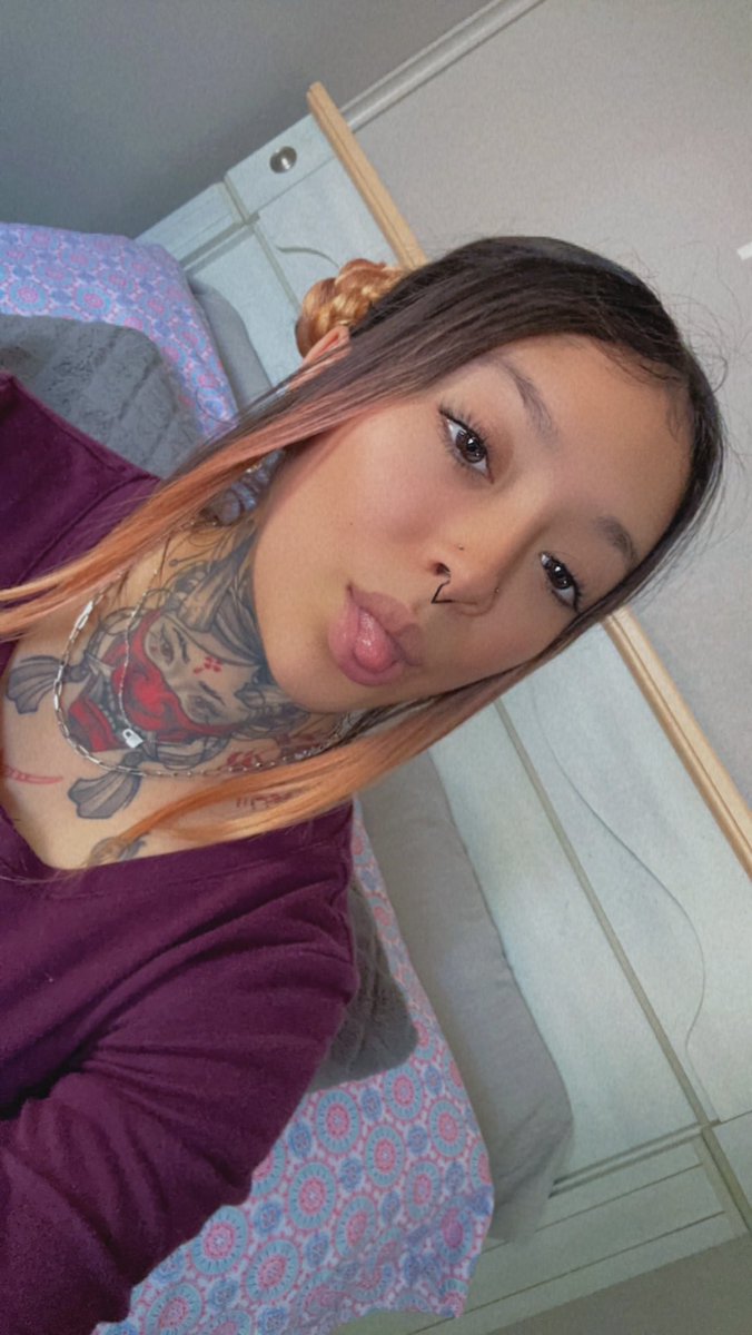 EsquivelIvette's tweet photo. Felt cute or whateva https://t.co/Yah4sBikfD