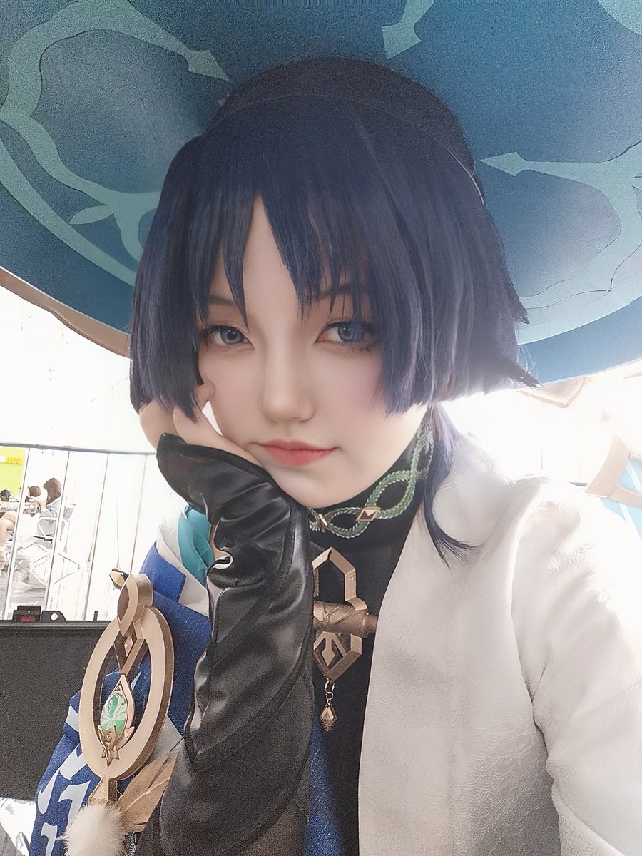 ccchuoer's tweet photo. #Genshin #cos #cosplay 五一成都世界线出的散兵，先发自拍😘 https://t.co/kJ2IS487ua