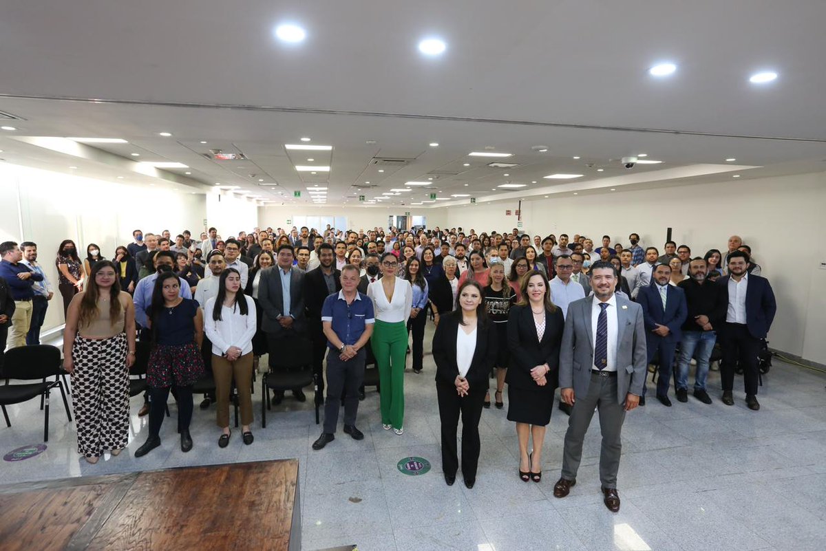 Es un privilegio trabajar con mujeres y hombres comprometidos con la protección de #DerechosHumanos fundamentales para nuestra #Democracia.