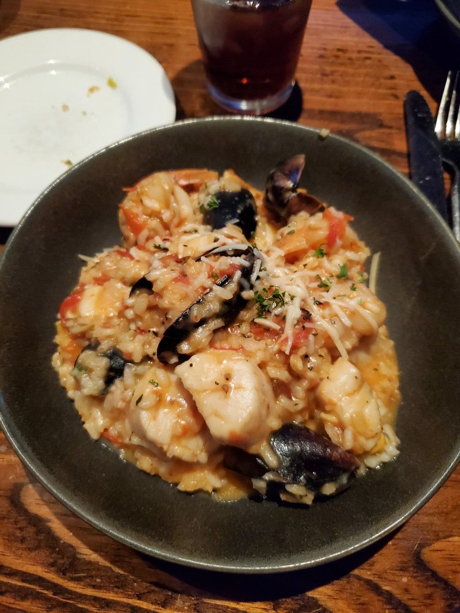 Team dinner! #RecruiterLife (@ Perrone's Sul Lago in Prior Lake, MN) swarmapp.com/c/fJwKN30Frw3