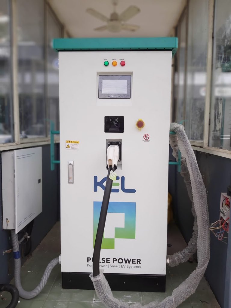 PulsePowerEV's tweet photo. ⚡️⚡️PULSEPOWER  EV  |  WELCOMES YOU AT OUR BRAND NEW CHARGING LOCATION NOW OPEN FOR BUSINESS ⚡️⚡️

10/110 C6, MGS Complex
Seaport - Airport Road, Kakkanad
Kochi  682 030 Kerala

🚙🚙🚗🚗

#Kochi #Kerala #EV #electricvehicles #ElectricCars #renewableenergies #electricar https://t.co/FlKpP4FPuA