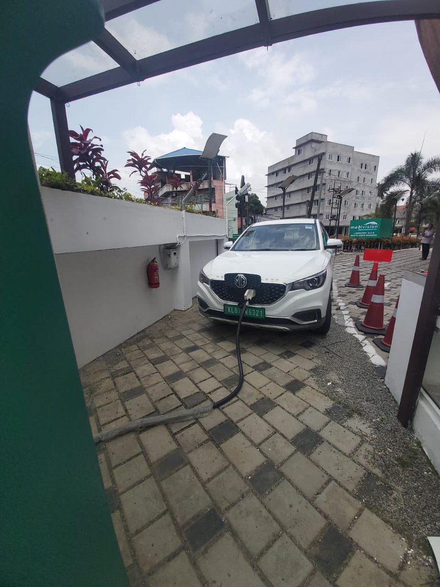 PulsePowerEV's tweet photo. ⚡️PULSEPOWER  EV  |  WELCOMES YOU AT OUR BRAND NEW CHARGING LOCATION NOW OPEN FOR BUSINESS ⚡️⚡️

Anchorage Plaza 
Asset Anchorage 
Mundupalam Junction 
Kuriyachira, Thrissur - 680006 Kerala

🚙🚙🚗🚗

#Kochi #Kerala #EV #ElectricCars #renewableenergies #ElectricVehicles https://t.co/NowT9Kf93d