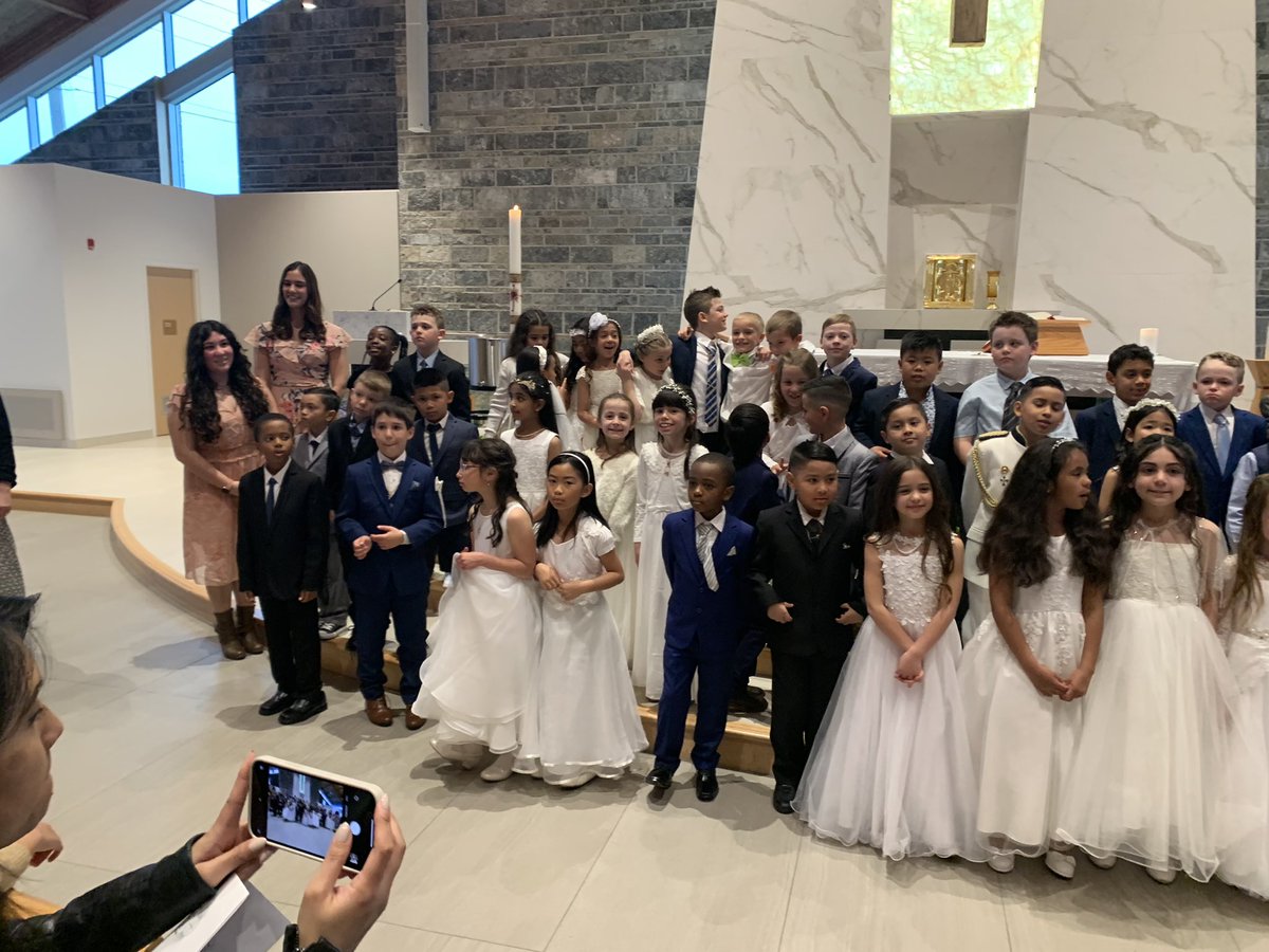 Lumen Christi tweet media