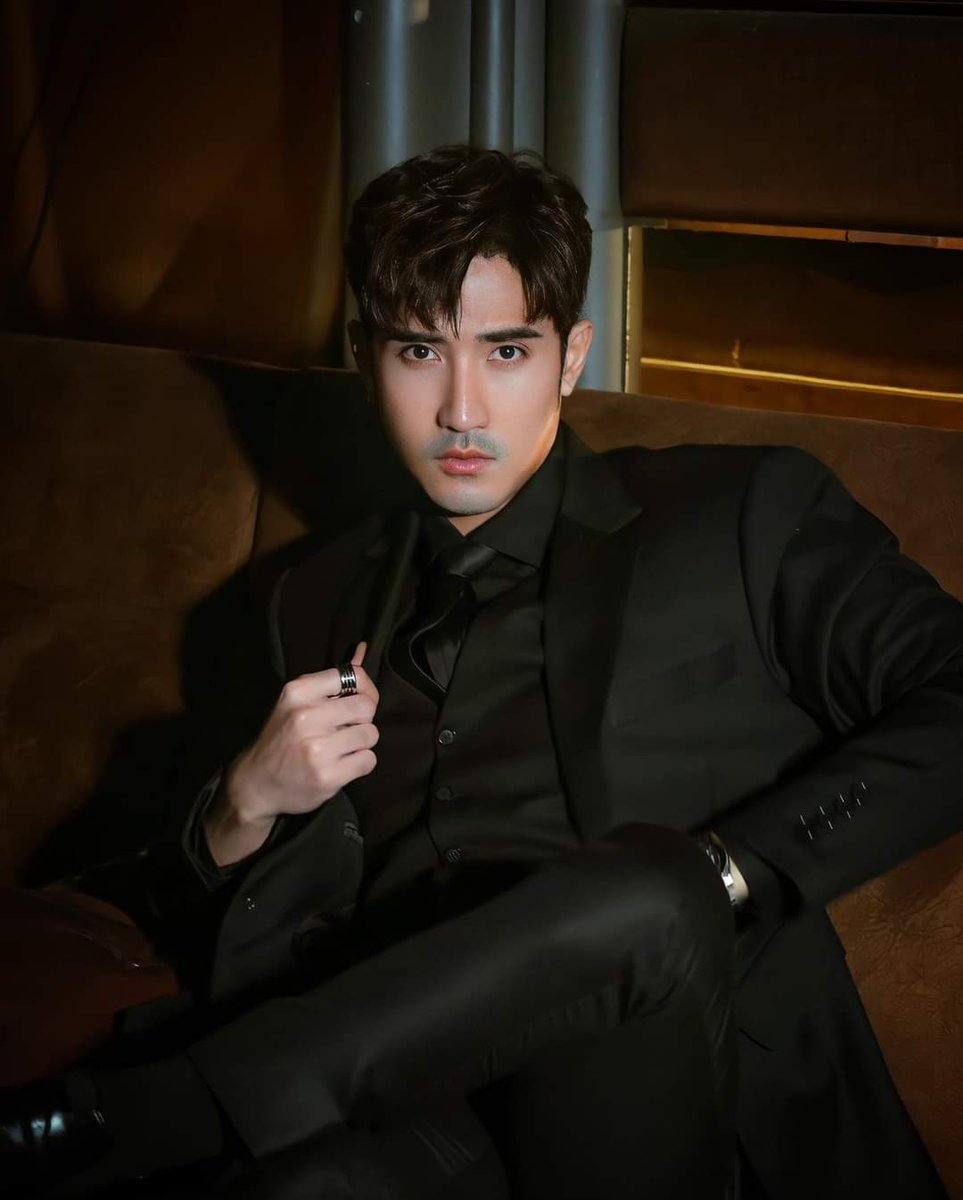 BigmpreawF's tweet image. วันนี้ฝากติดตาม Music Video ซิงเกิ้ลเพลงเดี่ยวของพระเอกด้วยนะครับ “เจ็บแล้ว เจ็บอีก (Again and Again)” ❤️‍🔥  

#เจ็บแล้วเจ็บอีก 
#AgainAndAgain
#บิ๊กเอ็มกฤตฤทธิ์ 
#bigm_krittarit 
#BMFC