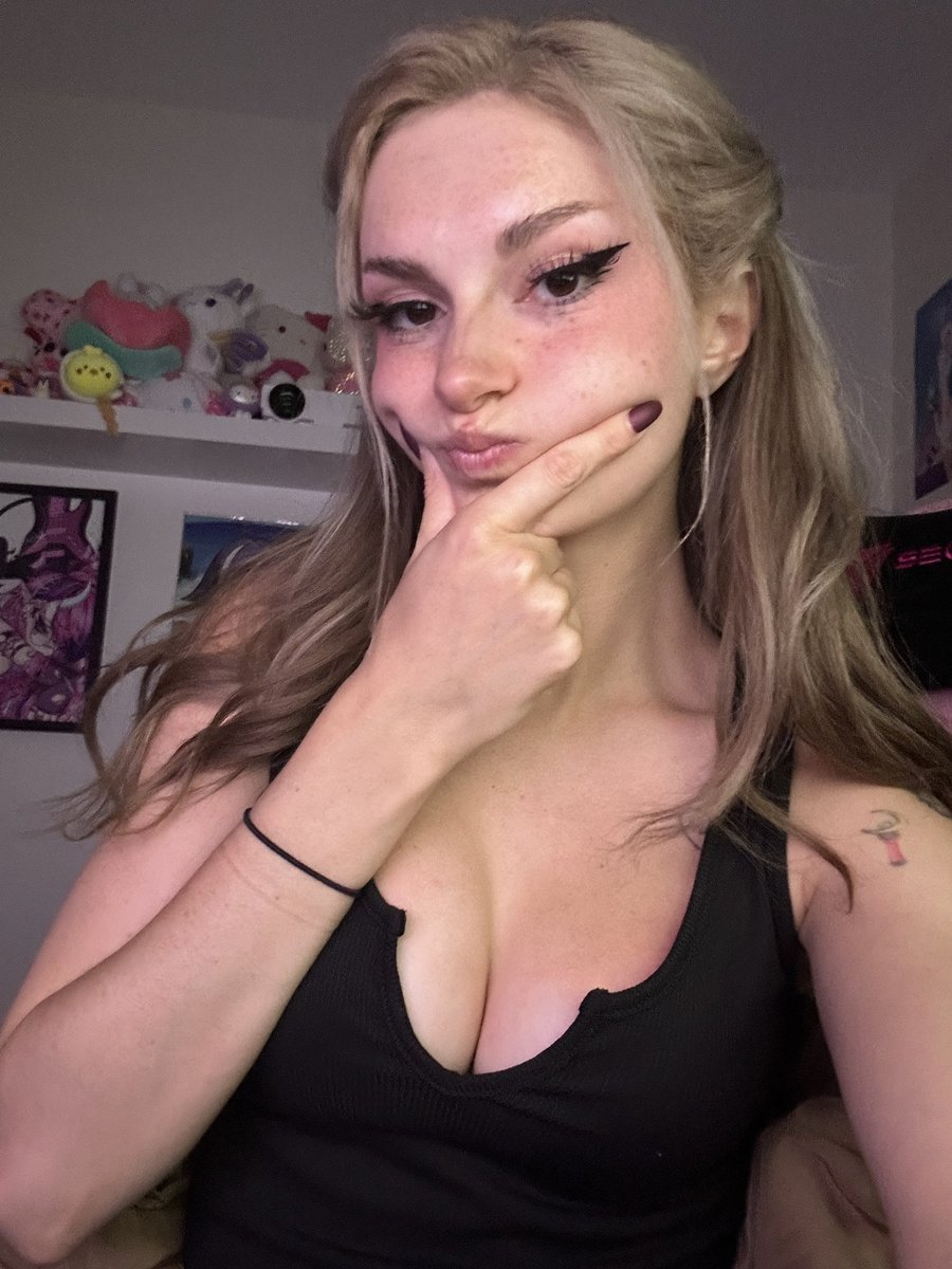 big daddie b 🌙 on Twitter: "Send fries pls thx"