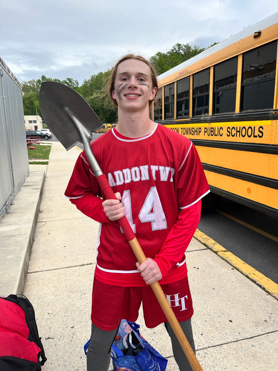 Game earned Honors - 
Demolition bar - Jude Pietrucha
Hard hat - Ryan Townsend 
Lockdown chain - Grant Overbeck
Shovel - Val Soltys 

#gohawks