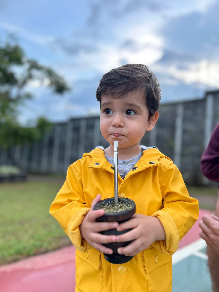 tomfonseca's tweet image. Mucha facha, mucho mate🧉 #Benja 🇨🇷🇦🇷💙