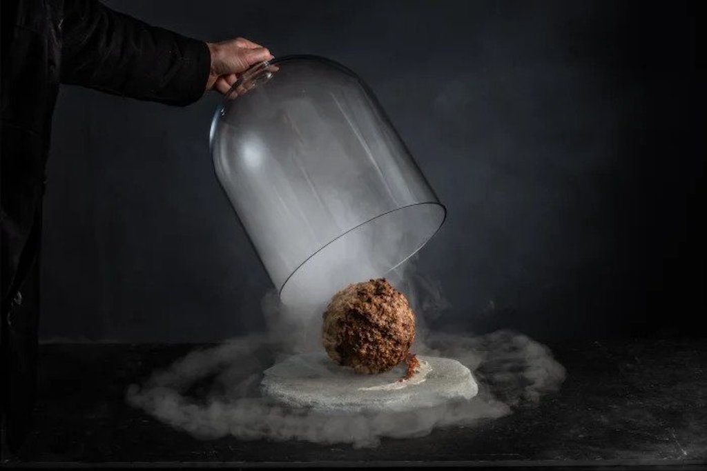 How Bas Korsten &amp; Jasper Korpershoek cooked up a Mammoth meatball - marketingmagazine.com.my/how-bas-korste…
