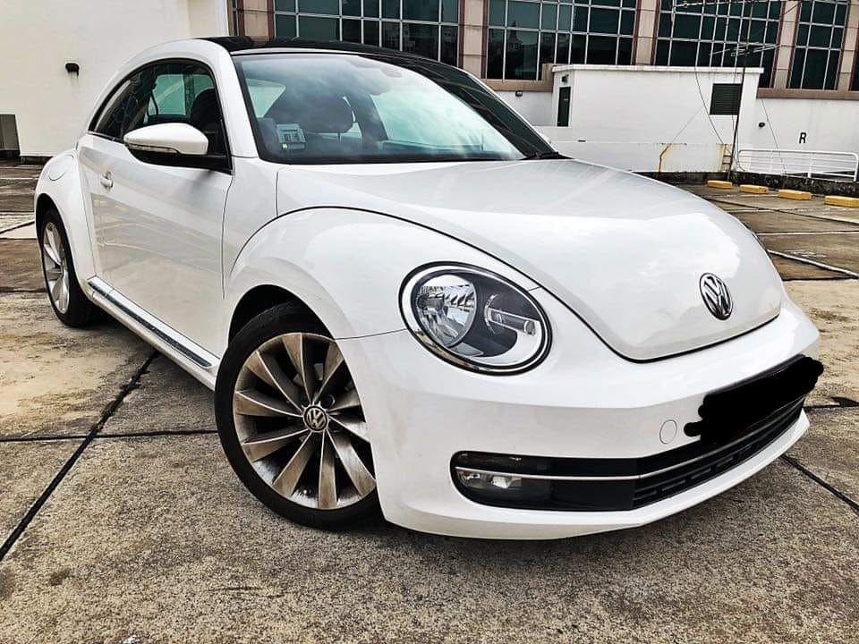 TheCleanCarClub's tweet photo. White cars are notorious for being hard to keep clean, but they're also undeniably stunning when they're freshly washed and gleaming. What's your favorite car-cleaning hack for keeping your white car looking its best? #CarCareTips #WhiteCarProblems https://t.co/NuBapsVG8S