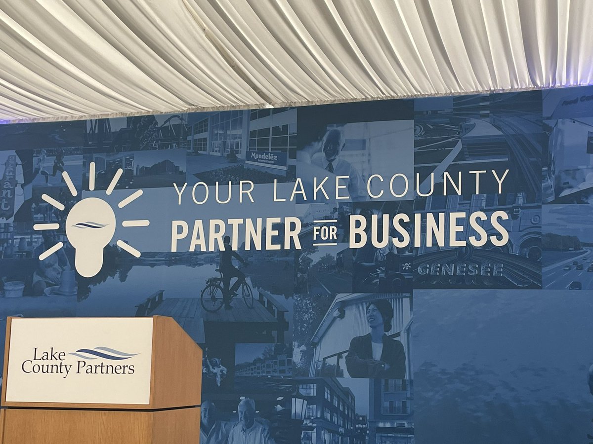 schuyler_gina's tweet photo. Attended the @LakeCtyPartners Big Event. Keynote @DavidEpstein made an impact on educators in the audience highlighting the need for transferable skills in todays workforce. His talk mirrored pathway work being done in Lake County! #LCPBigEvent https://t.co/d9sbw1ZX5e