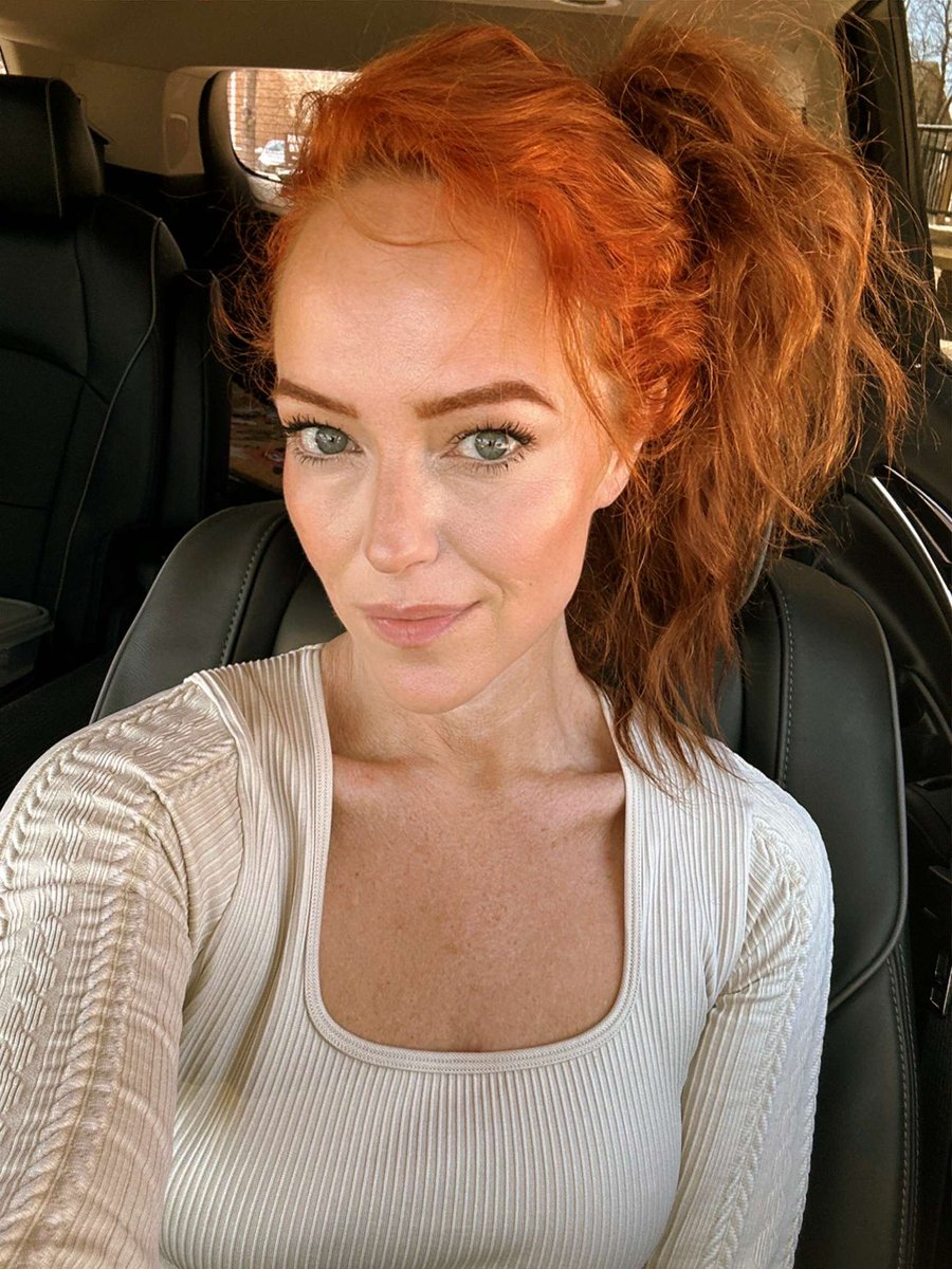 Blushing Dakota on Twitter: "From workout to yard work… one thing about