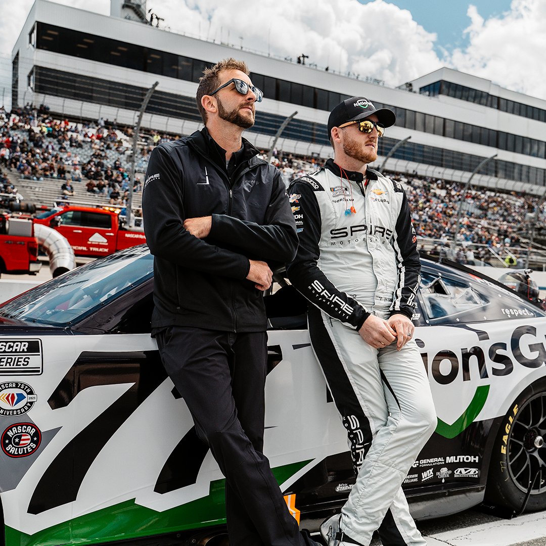 SpireMotorsport's tweet photo. Yesterday's results don't define us. @tydillon got mixed into a mess in his @NationsGuard #77 yesterday, but he's ready to get after it in Kansas! #spiremotorsports #nationsguard #NASCAR #cupseries https://t.co/63jzYaE9A2