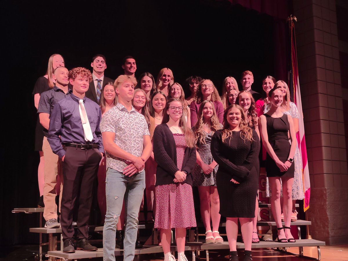 Congratulations to all of the new NHS Inductees! And thank you to the current members for a wonderful Induction Ceremony!!