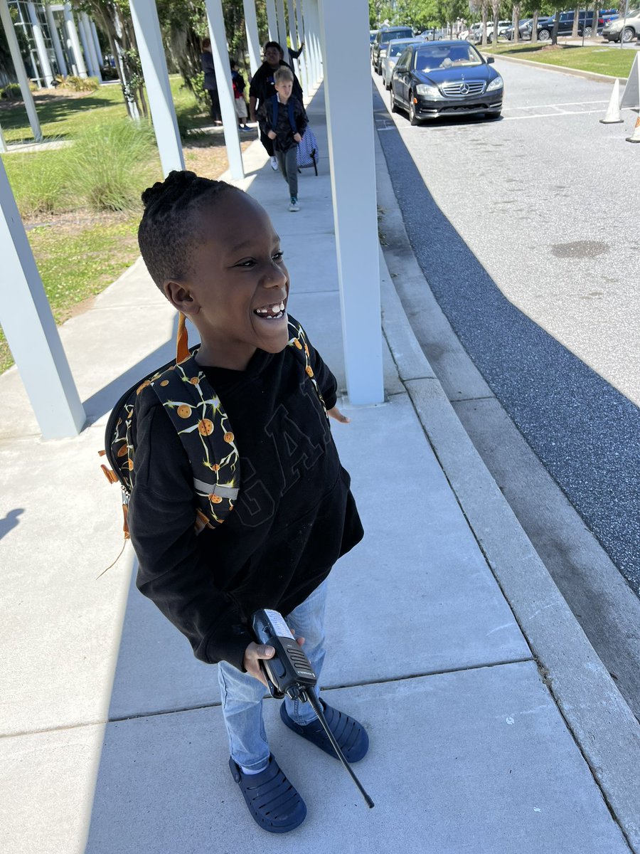 Ms. Hakanson tweet media