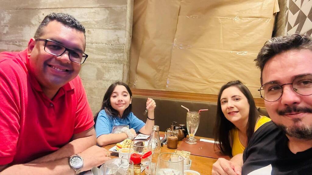 LimaGps's tweet photo. Hoje recebemos nosso sócio irmão e amigo @luccasousacontador … JUNTOS REALIZAREMOS O SEGUNDO BUSINESS CAFÉ MCO ATIBAIA no JULLS Café @jullscafeteria https://t.co/a21t7n6PXQ https://t.co/YxS1IdARnA