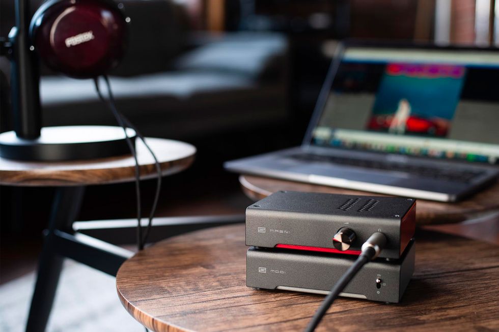 What's More Important for Better Sound: Music Quality or Hardware? gearpatrol.com/tech/audio/a34… #AUDIO