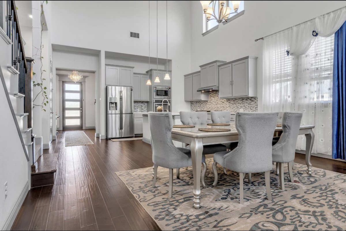 Wavyy__'s tweet photo. F O R L E A S E 🔑

$4200/mo.

📍Viridian Community of Arlington, Tx. 

4 Beds| 4.5 Bath| 3,148 Sq Ft.

Contact me for more information! 

https://t.co/VF0cAAOw0b https://t.co/zN91ZGbbMr