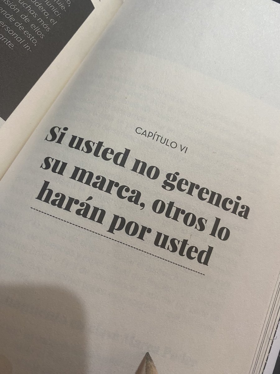 BlancaIslasM's tweet photo. Repasando los conceptos #MarcaPoder del estratega @jaramillolujan a quien le deseo mucho éxito
En la @CumbreCP en Justo su bella Ciudad de Medellín y que estoy segura será de grandes avances en la comunicación política. Estaré feliz de escucharlo desde México 🇲🇽 #SabemosGanar https://t.co/npR8MaGPtl