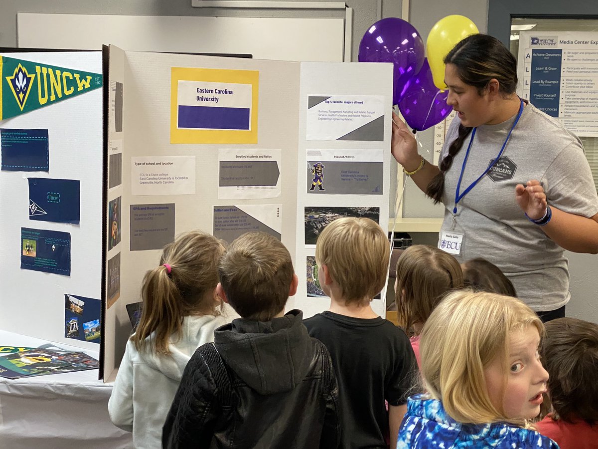 chelsiee4's tweet photo. College Fair Success today @bethel_school ! I’m so proud of our 8th graders and their hard work on these projects. Watching them share what they learned is the icing on the cake! @Watauga_CTE #8thCTE @MrsGheesling #GearUp https://t.co/CLHweC3num