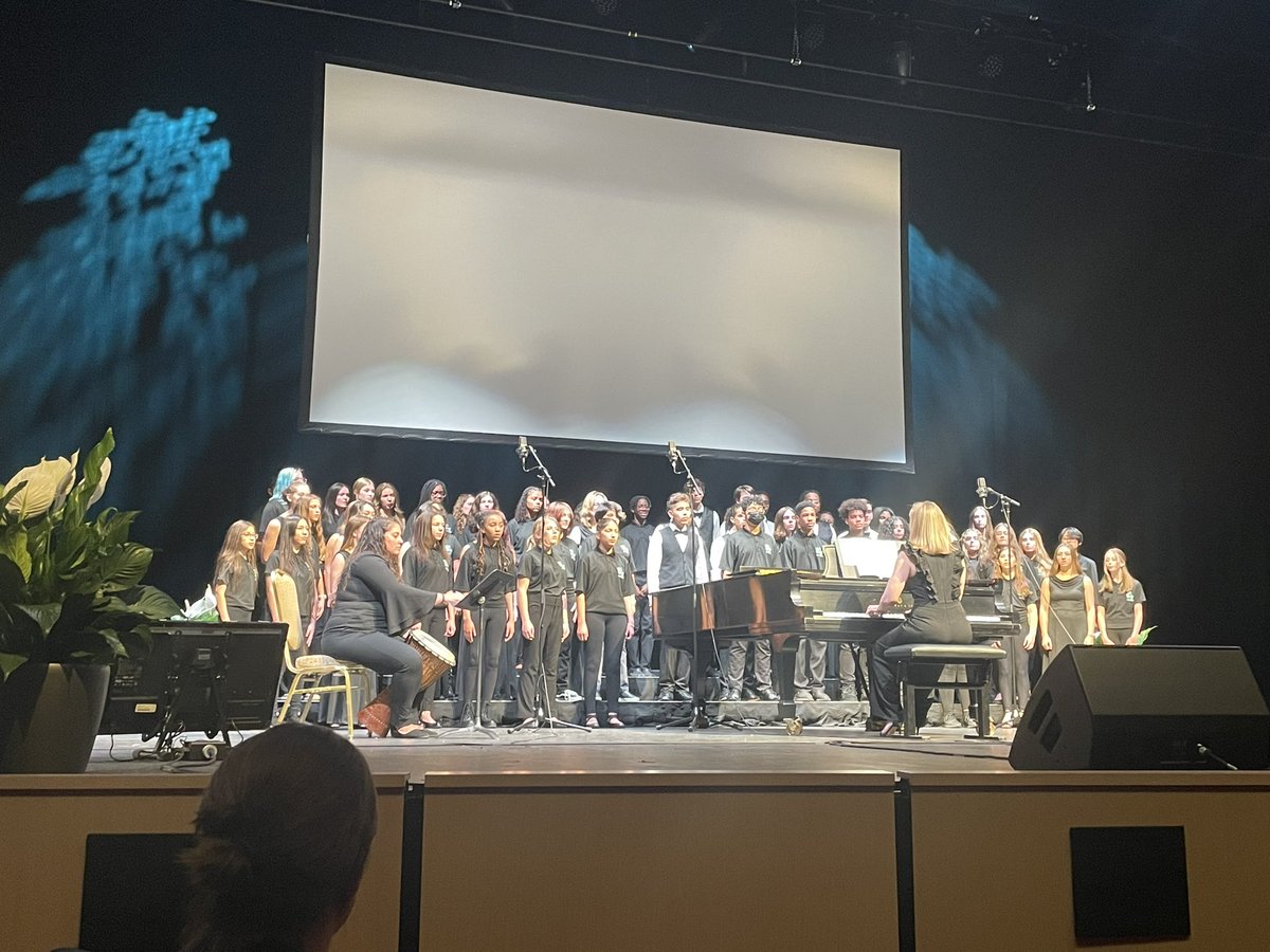 jmaness4's tweet photo. If you weren’t there, you missed out! Our wonderful superintendent @Super_GCS launched our new @GCSchoolsNC strategic direction
A night full of inspiration, hope & great things coming! And students’ performances were wonderful! #GCSBetterTogether The future is bright for GCS! https://t.co/Iufk8zwDFB