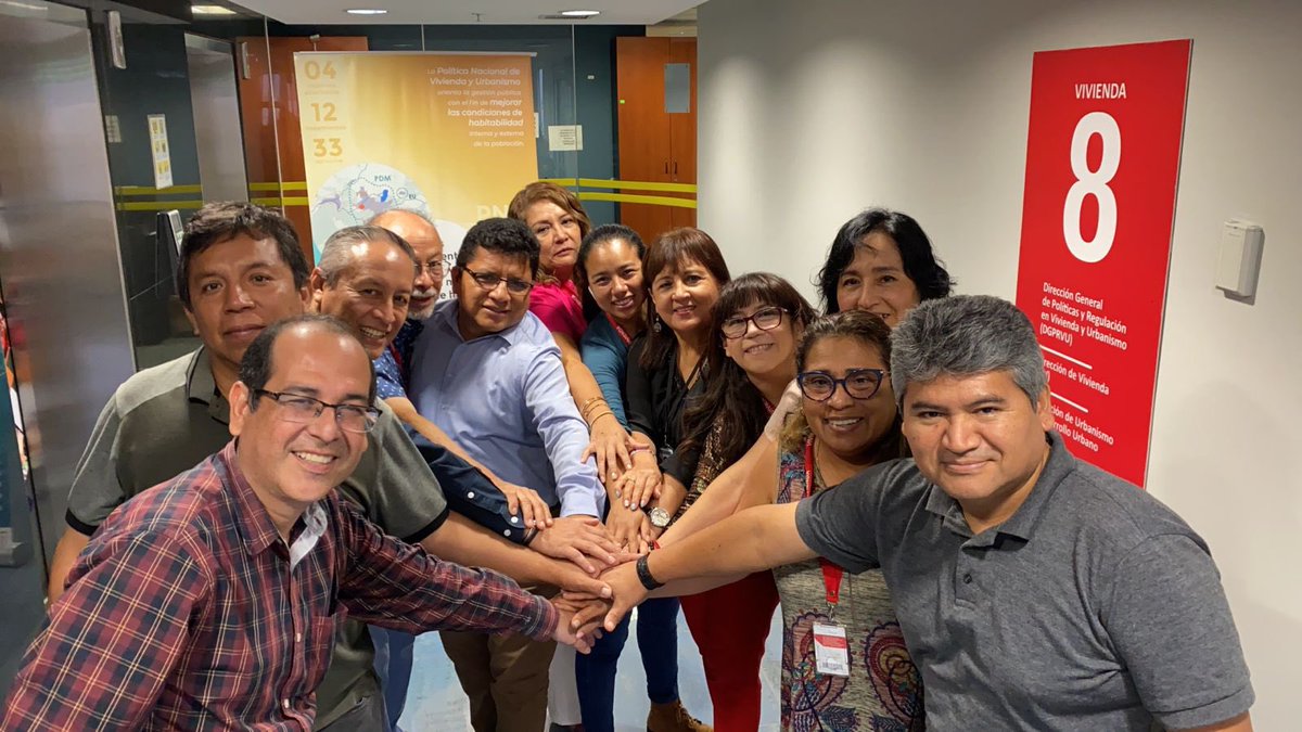 sintrabcas's tweet photo. Feliz aniversario Sintrabcasvivienda!!! https://t.co/iwJulK9pbo