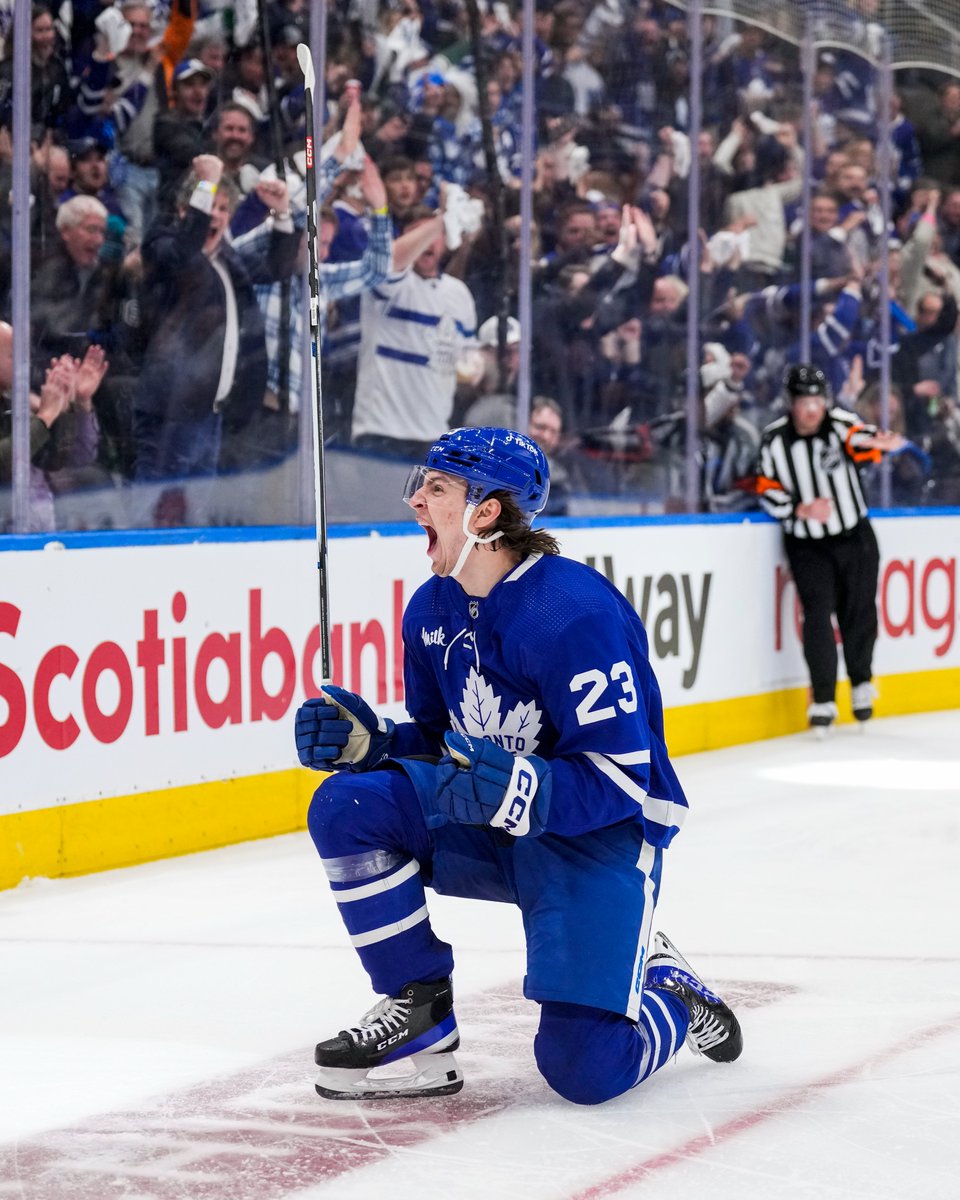 MapleLeafs's tweet photo. PASSION TO THE MOON!! 🚀 https://t.co/ACVzwmi5Vk