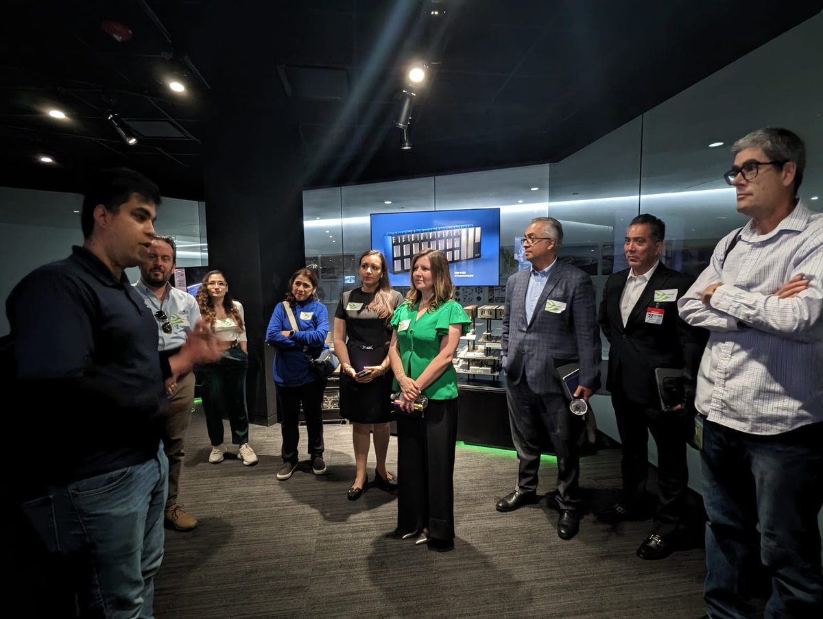 SV_Links tweet media