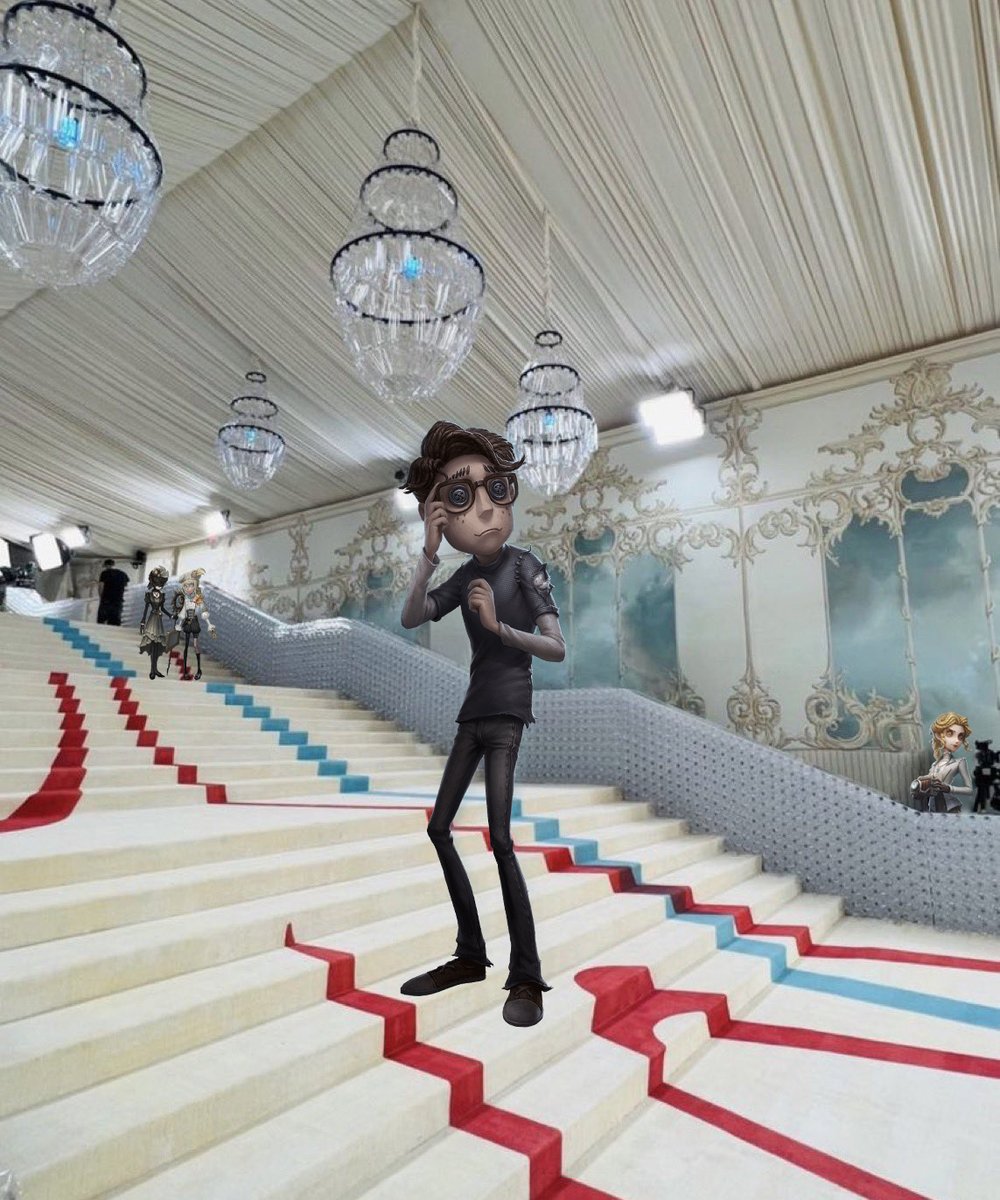 WheresLuckyGuy's tweet photo. Lucky guy should arrive at the #MetGala https://t.co/0CY3OLldxJ